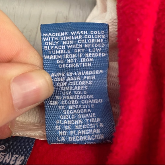 Disney Grumpy hoodie Red White with 1937 on back of hood in size Large - Picture 8 of 8